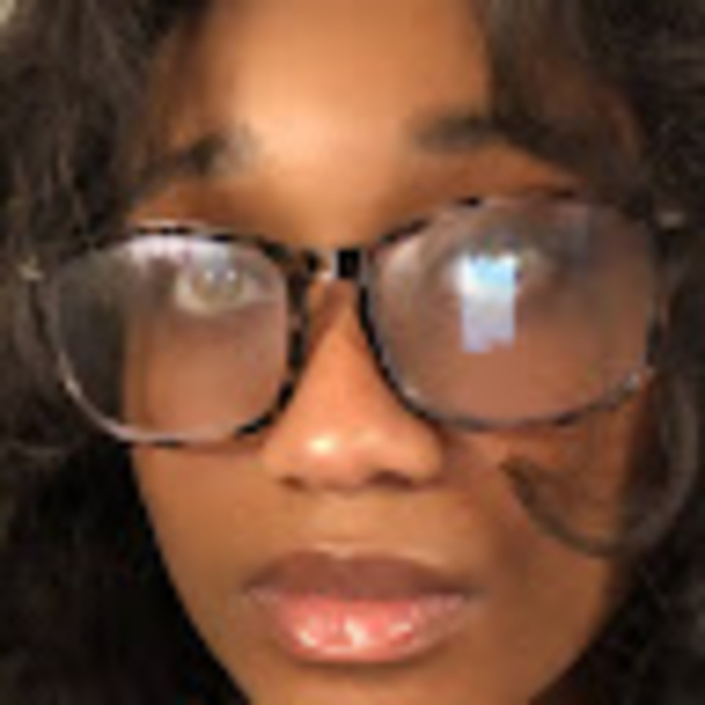 Meet your Posher, Regine